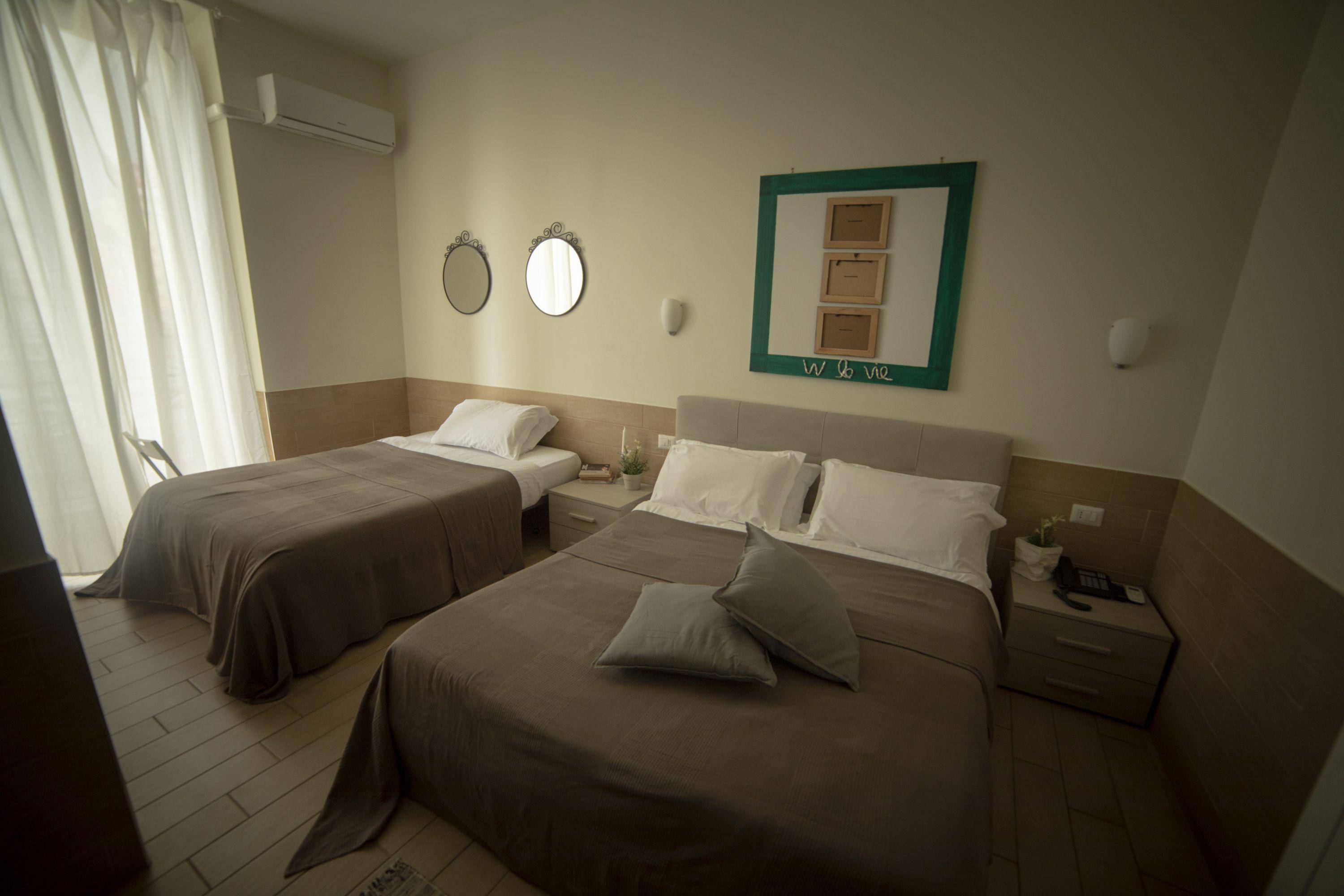 Hotel Ideal Napoli Esterno foto