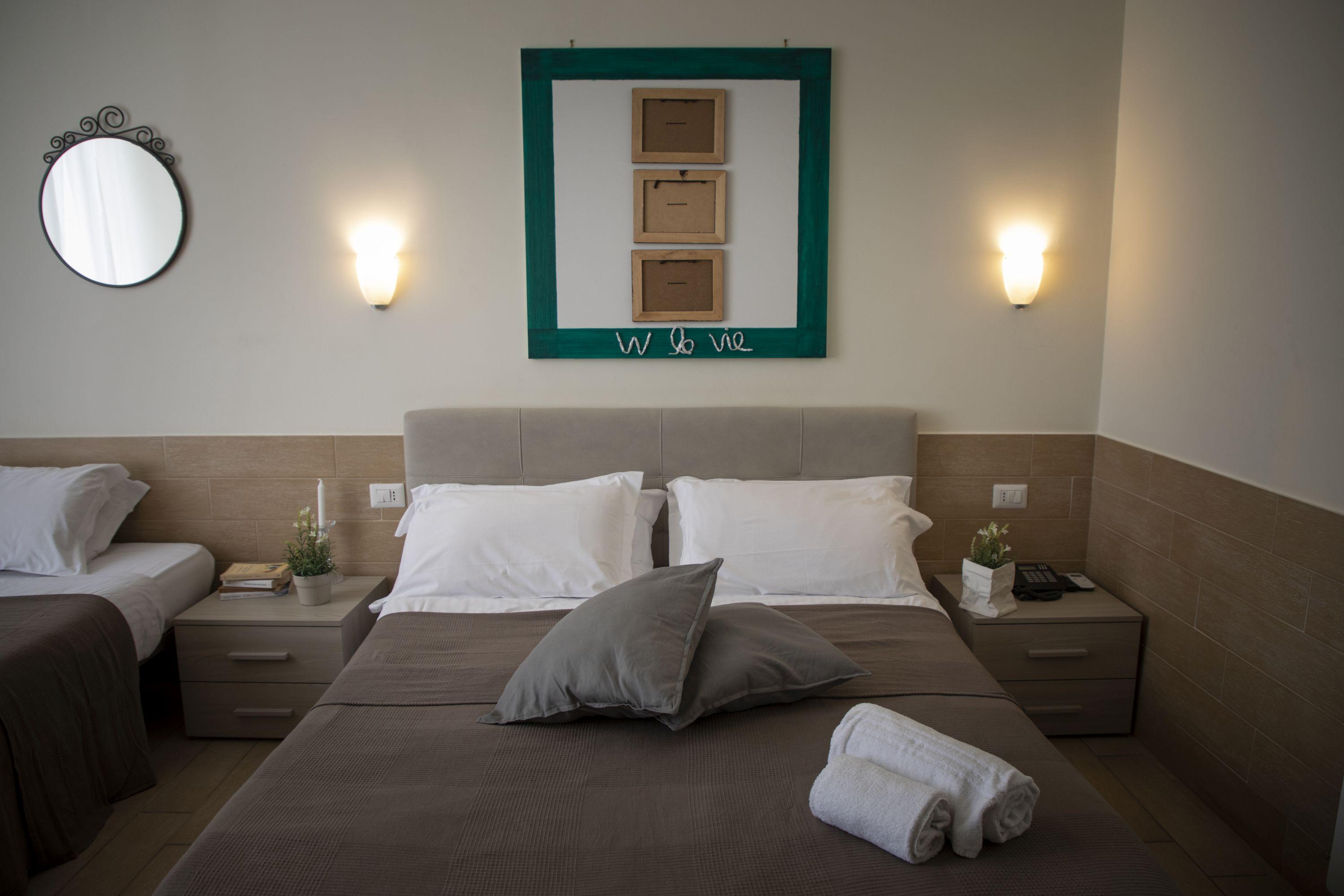 Hotel Ideal Napoli Esterno foto