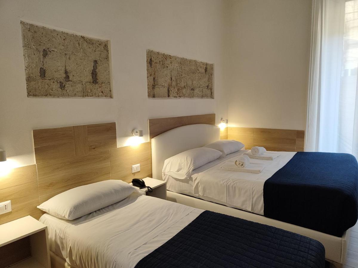 Hotel Ideal Napoli Esterno foto