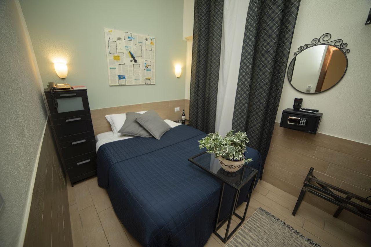 Hotel Ideal Napoli Esterno foto